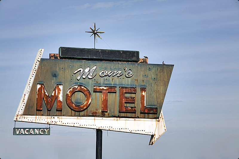 Mom's Motel